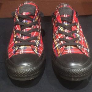 Converse All Star, low top, Red-Black-Yellow Plaid size women 6
